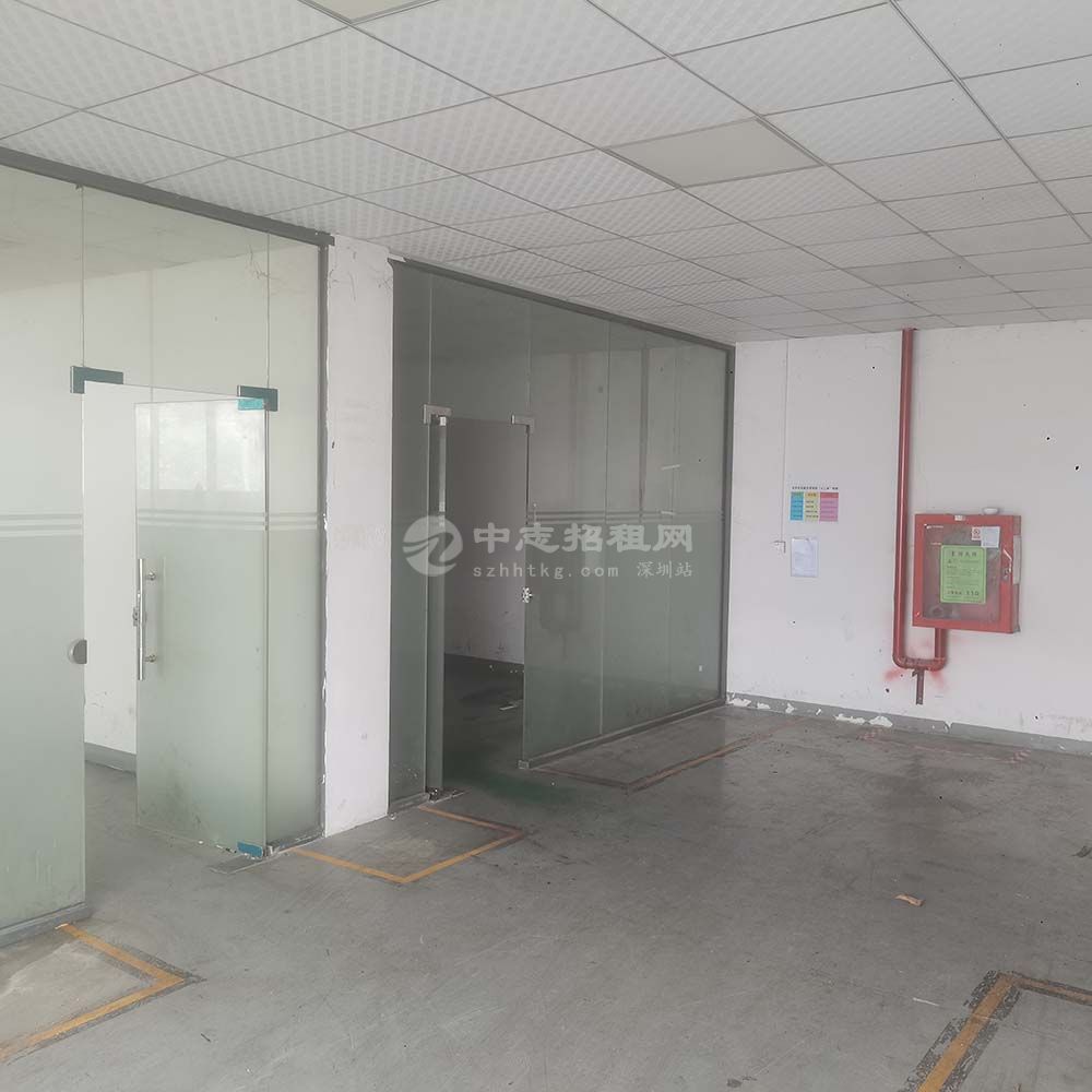 中志創(chuàng)意產(chǎn)業(yè)園I棟單層鋼構(gòu)廠房295平米